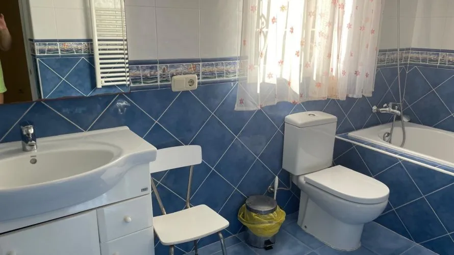 Apartamento de 4 dormitorios en La Nucia, Spain No. 1475 № 17