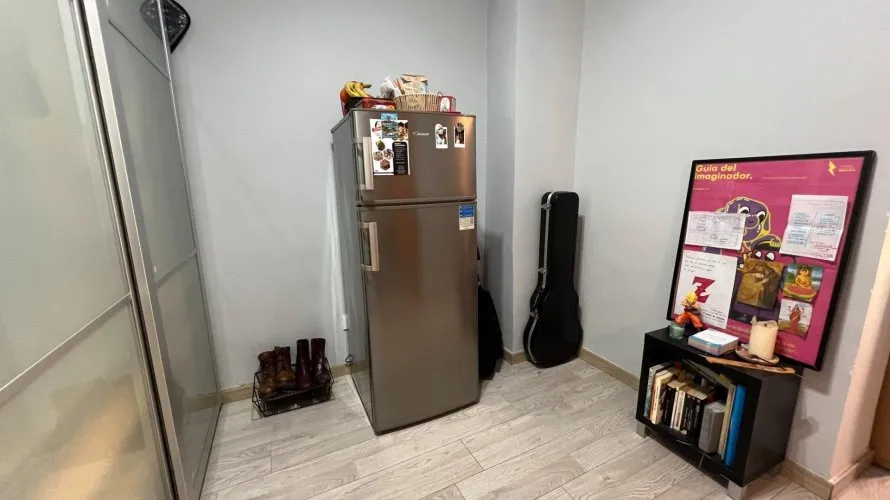 Apartamento de 1 dormitorio en Madrid, Spain No. 1049 № 7