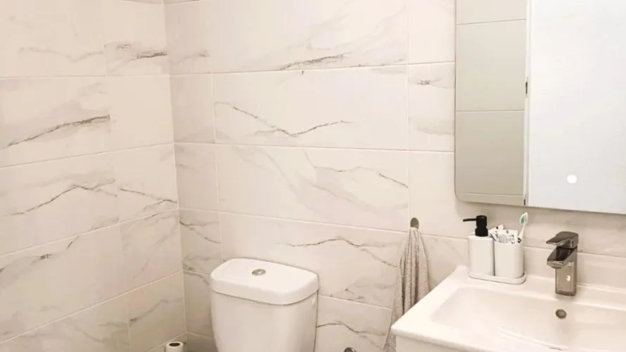 Apartamento de 3 dormitorios en Torrevieja, Spain No. 1194 № 12