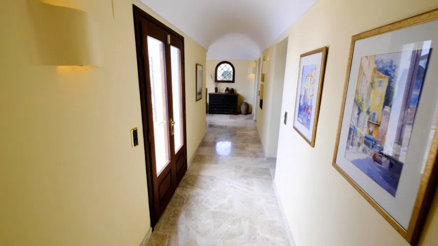 Villa de 4 dormitorios en Fustera, Spain No. 301 № 17