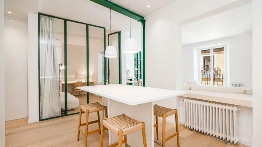 Apartamento de 4 dormitorios en Madrid, Spain No. 1485 № 16