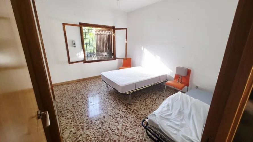 Apartamento de 5 dormitorios en Alicante, Spain No. 963 № 22