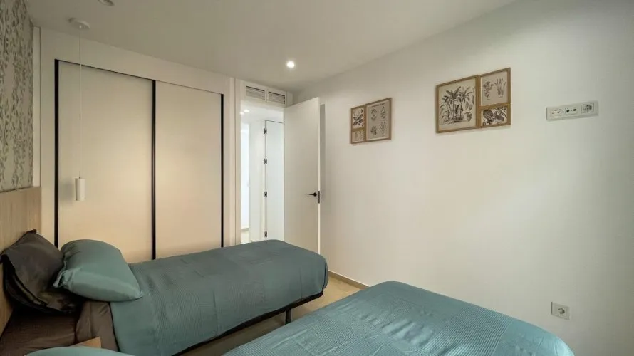 Villa de 3 dormitorios en Finestrat, Spain No. 664 № 28