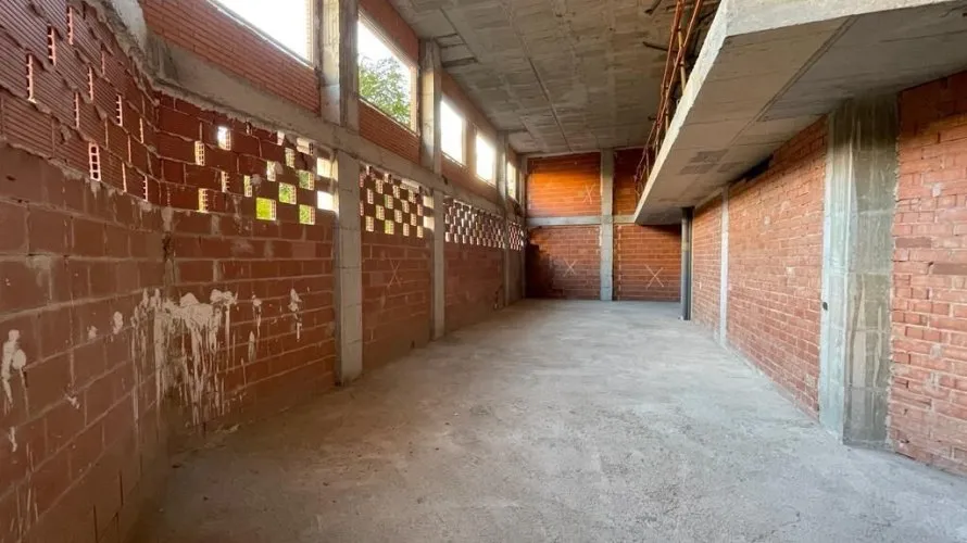 Propiedad comercial de 200m² en Alicante, Spain No. 519 № 8