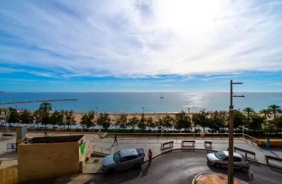 Apartamento de 1 dormitorio en Alicante, Spain No. 961