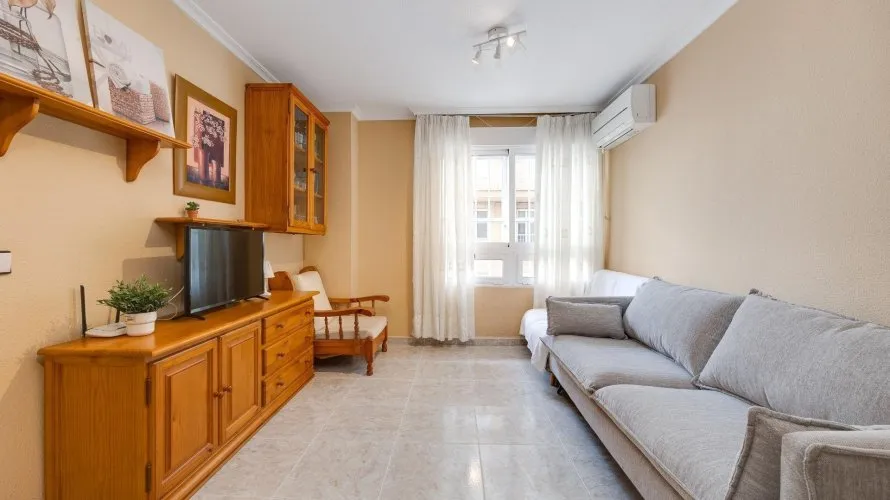 Apartamento de 2 dormitorios en Torrevieja, Spain No. 2859 № 23