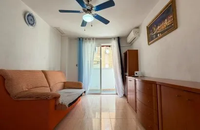 Apartamento de 2 dormitorios en Torrevieja, Spain No. 2942