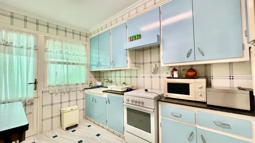 Apartamento de 1 dormitorio en Santa Pola, Spain No. 1058 № 14