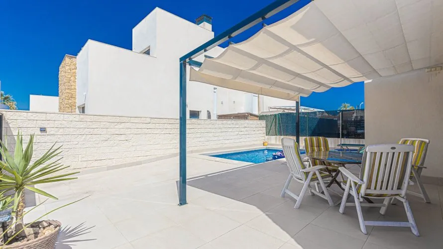 Villa de 162m² en Ciudad Quesada, Spain No. 1117