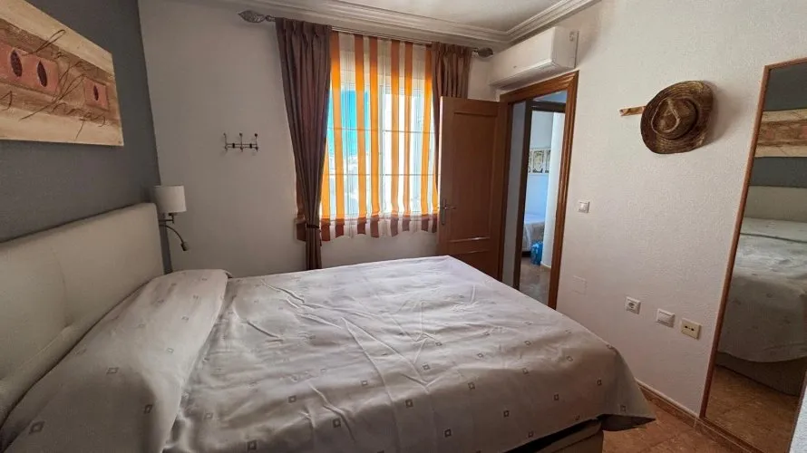 Apartamento de 1 dormitorio en Torrevieja, Spain No. 87 № 14