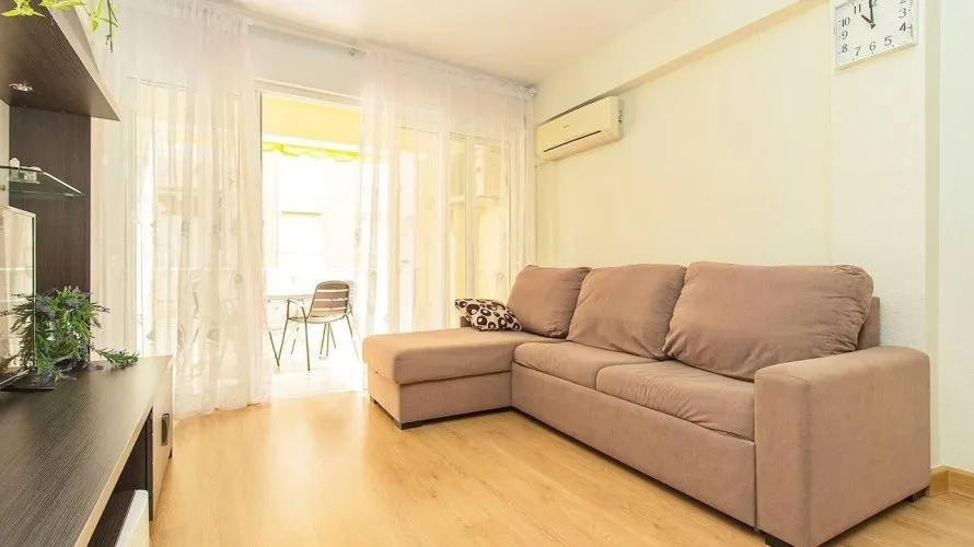 Apartamento de 3 dormitorios en Torrevieja, Spain No. 246 № 9