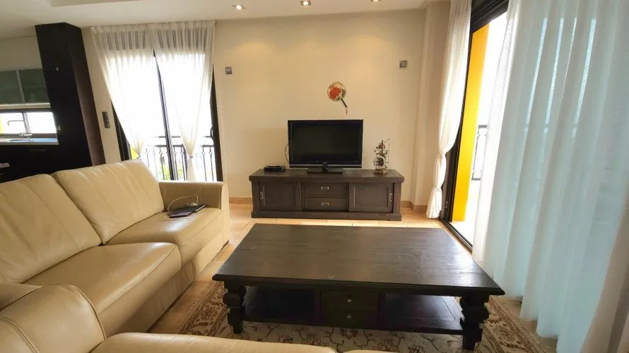 Apartamento de 3 dormitorios en Guardamar del Segura, Spain No. 663 № 21