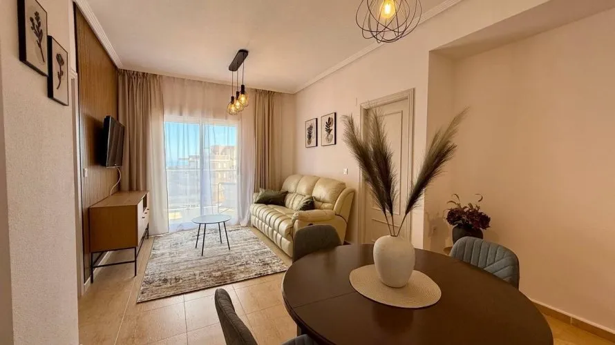 Apartamento de 3 dormitorios en Guardamar del Segura, Spain No. 1062 № 13