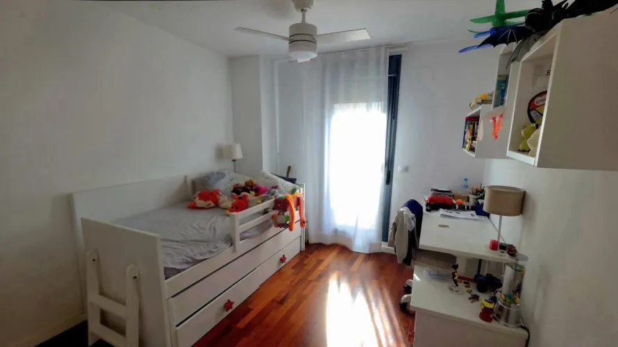 Apartamento de 3 dormitorios en Alicante, Spain No. 1630 № 13