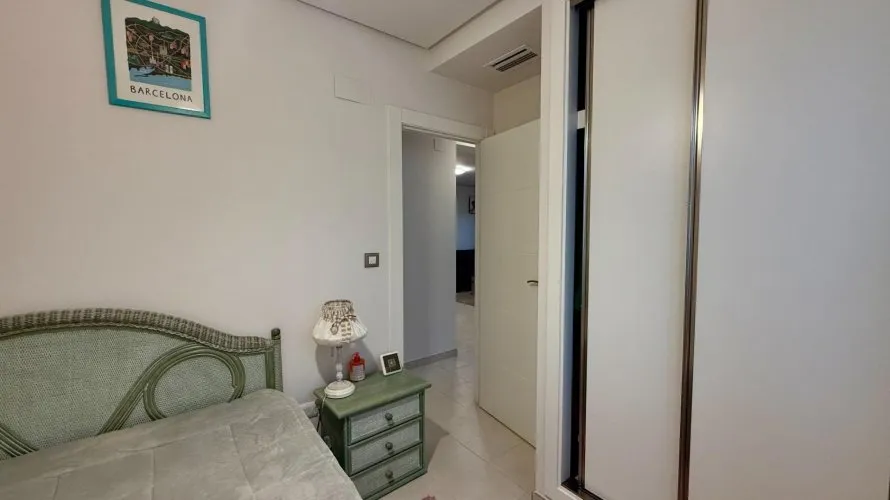 Apartamento de 3 dormitorios en Torrevieja, Spain No. 173 № 16