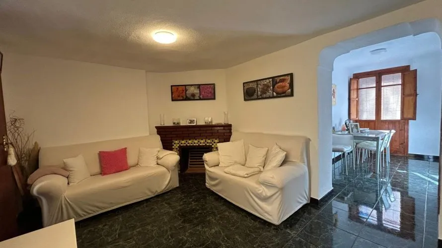 Сasa de 3 dormitorios en Polop, Spain No. 1001 № 26