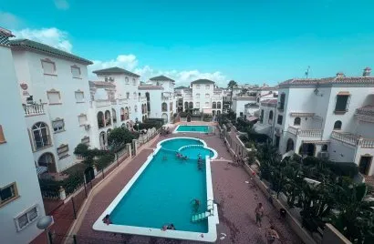 Apartamento de 1 dormitorio en Torrevieja, Spain No. 3175