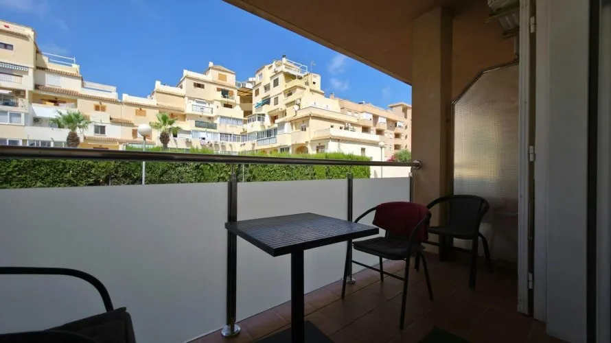 Apartamento de 2 dormitorios en Nueva Torrevieja, Spain No. 3159 № 10