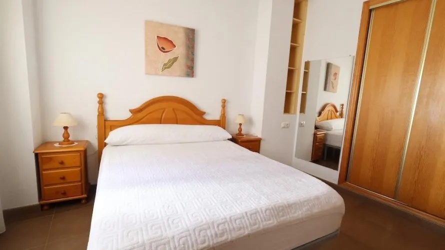 Apartamento de 1 dormitorio en Torrevieja, Spain No. 3104 № 3