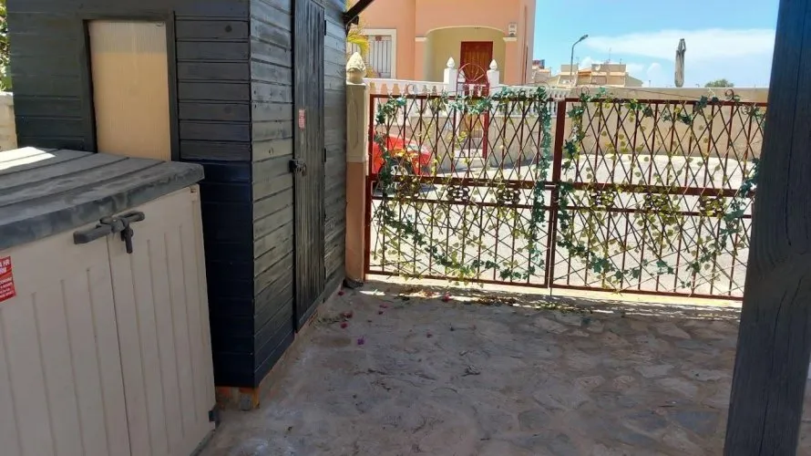 Dúplex de 3 dormitorios en La Zenia, Spain No. 3182 № 23