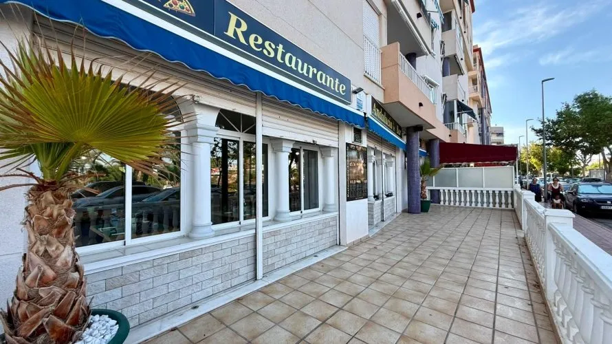 Propiedad comercial de 101m² en Guardamar del Segura, Spain No. 3131 № 24