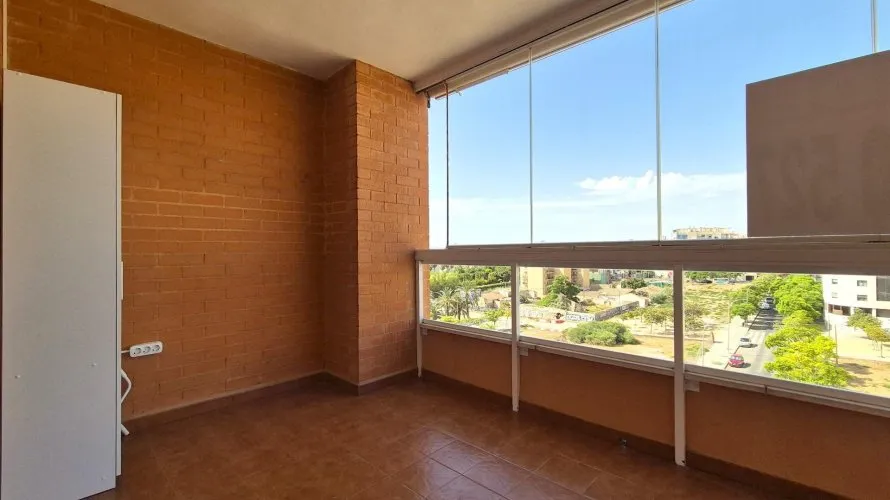 Apartamento de 2 dormitorios en Alicante, Spain No. 3160 № 23