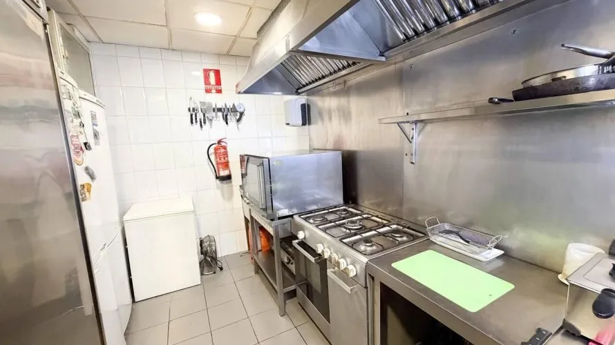 Propiedad comercial de 113m² en Valencia, Spain No. 3172 № 8