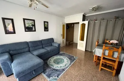 Apartamento de 2 dormitorios en Torrevieja, Spain No. 3099
