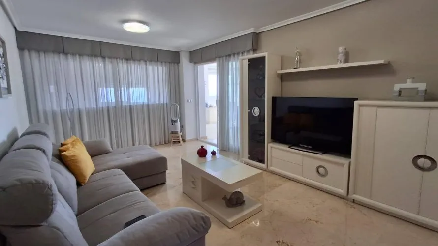 Apartamento de 136m² en Benidorm, Spain No. 3125 № 21