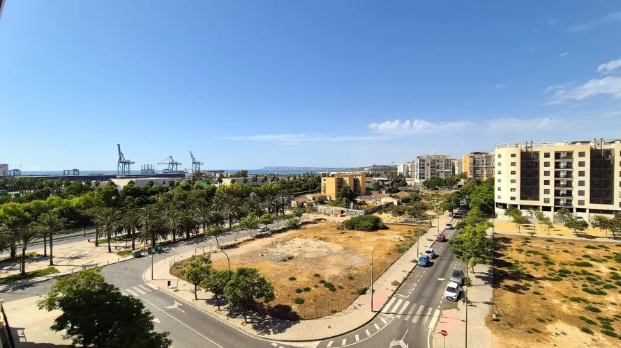 Apartamento de 2 dormitorios en Alicante, Spain No. 3160 № 15