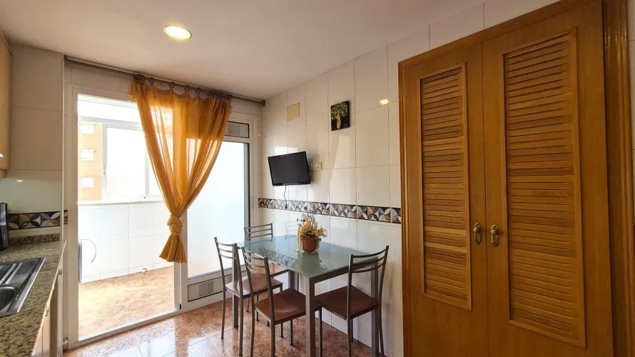 Apartamento de 2 dormitorios en Alicante, Spain No. 3160 № 28