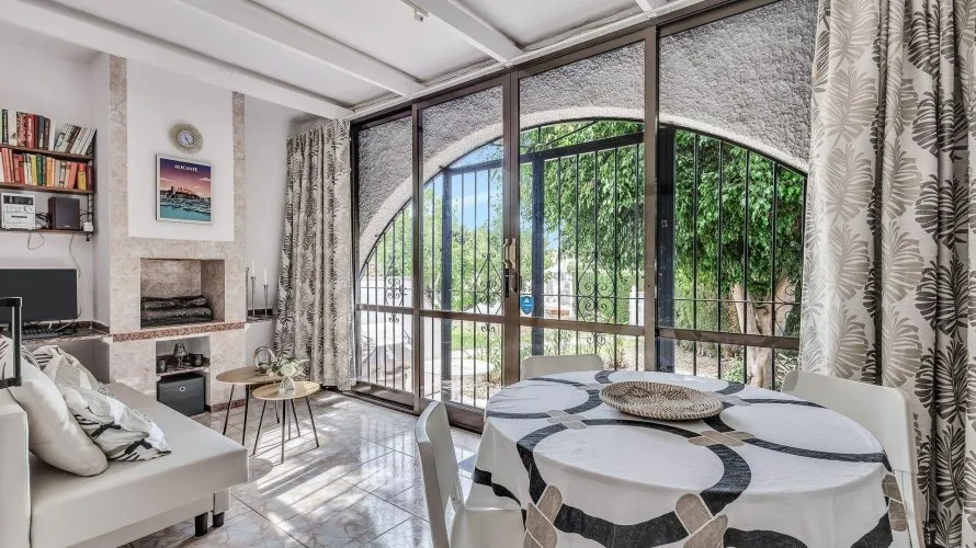 Сasa de 42m² en Alicante, Spain No. 3153 № 1
