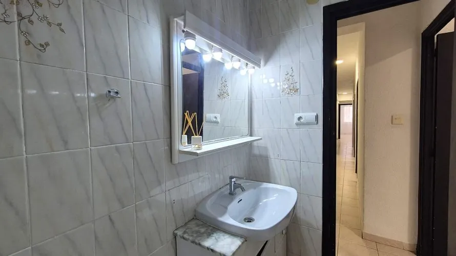 Apartamento de 1 dormitorio en Campoamor, Spain No. 3111