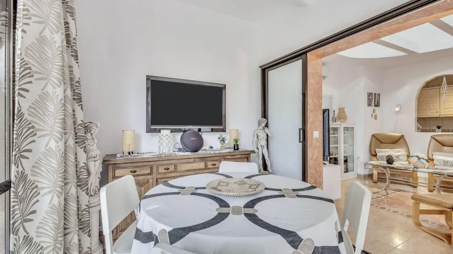 Сasa de 42m² en Alicante, Spain No. 3153 № 2