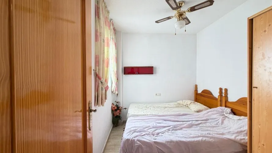 Apartamento de 2 dormitorios en Torrevieja, Spain No. 3097 № 2