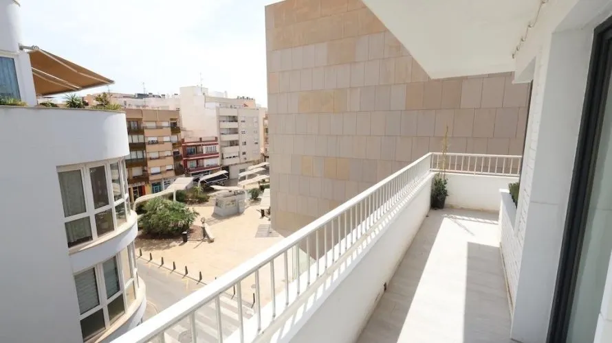 Ático de 3 dormitorios en Torrevieja, Spain No. 3173 № 13