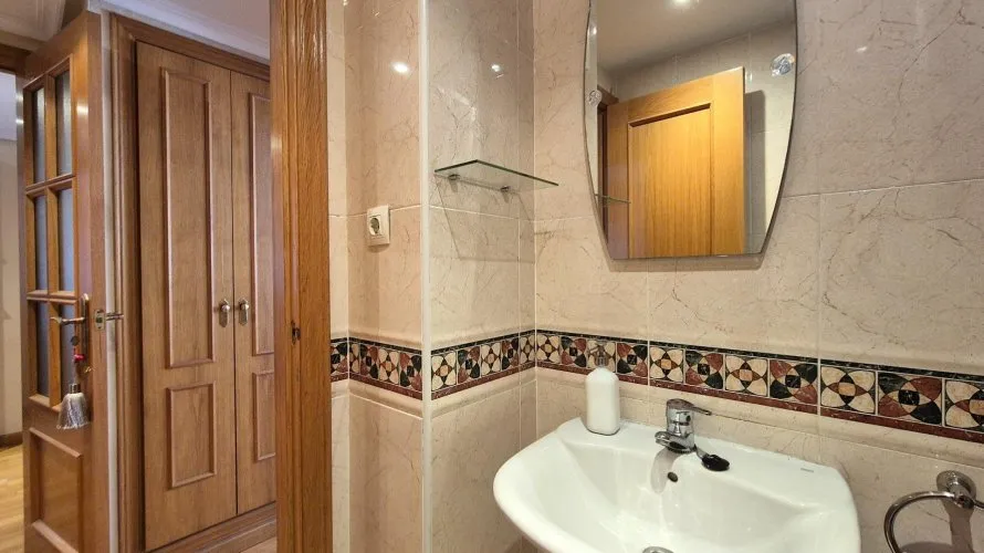 Apartamento de 2 dormitorios en Alicante, Spain No. 3160 № 21