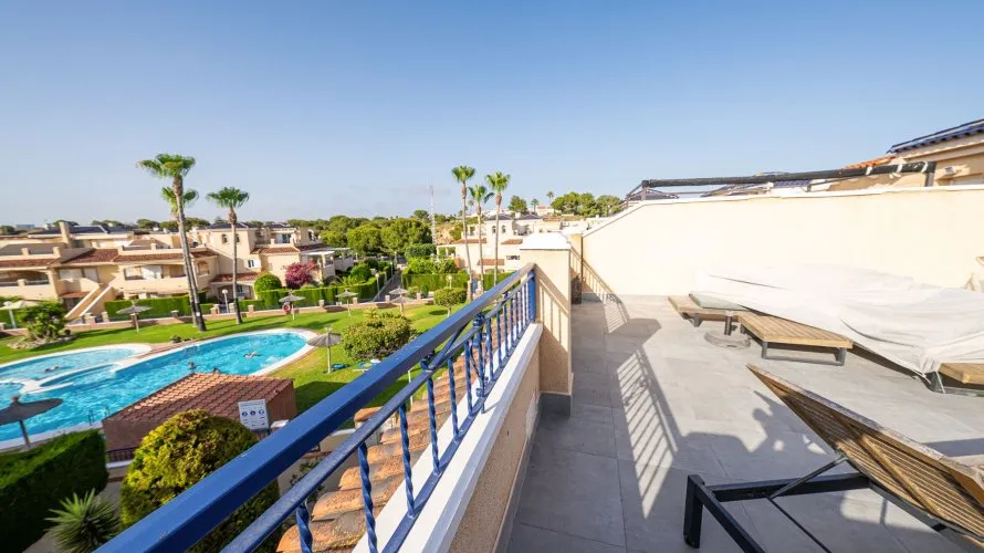 Ático de 72m² en Mil Palmeras, Spain No. 3101 № 3