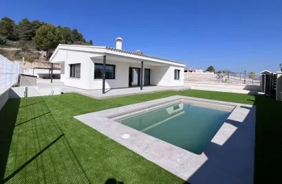 Apartamento de 3 dormitorios en Penaguila, Spain No. 3117