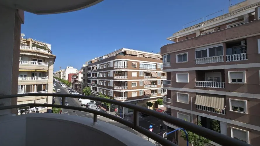 Apartamento de 3 dormitorios en Torrevieja, Spain No. 3071 № 7