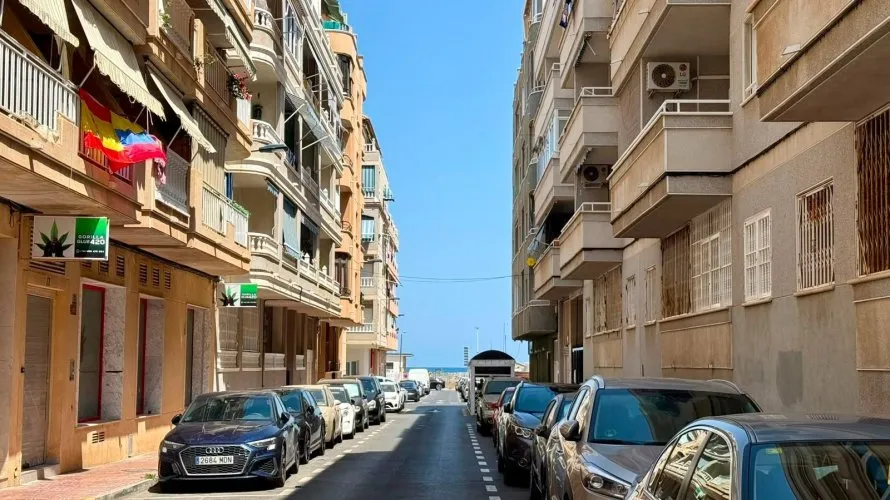Apartamento de 2 dormitorios en Torrevieja, Spain No. 3066 № 26