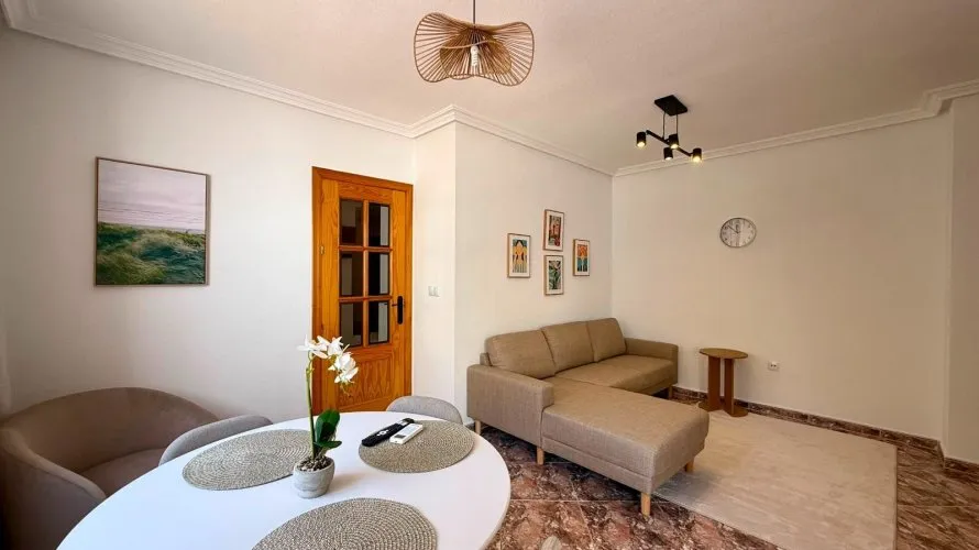 Apartamento de 2 dormitorios en Torrevieja, Spain No. 3066 № 21