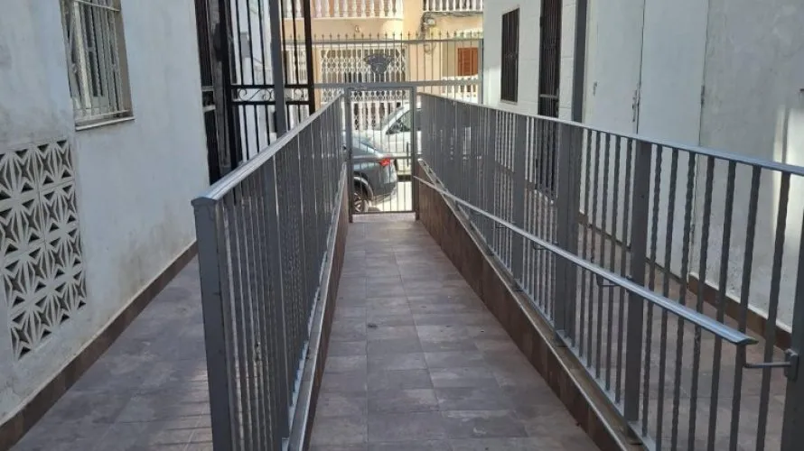 Ático de 1 dormitorio en Torrevieja, Spain No. 3394 № 2
