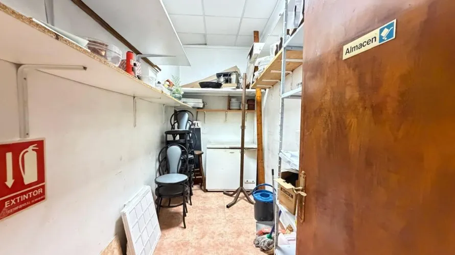 Propiedad comercial de 98m² en Torrevieja, Spain No. 3342 № 7