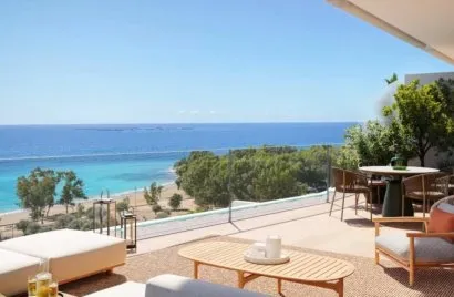 Apartamento de 2 dormitorios en Villajoyosa, Spain No. 3445