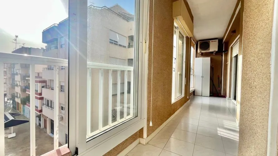 Apartamento de 3 dormitorios en Torrevieja, Spain No. 3318 № 25