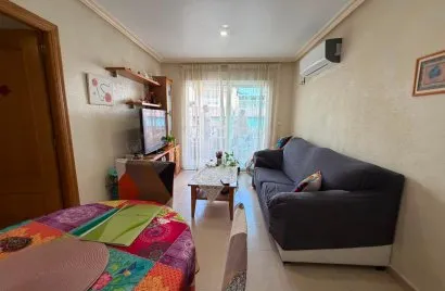 Apartamento de 1 dormitorio en Torrevieja, Spain No. 3372
