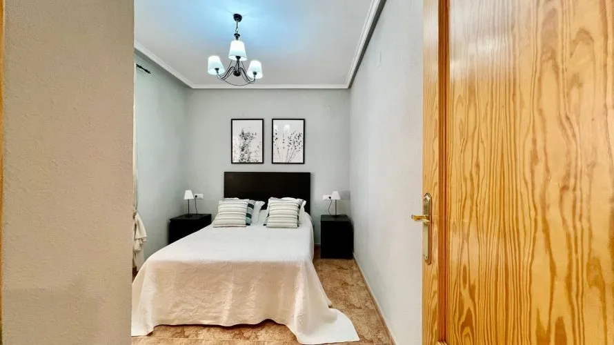 Apartamento de 1 dormitorio en Torrevieja, Spain No. 3354 № 8