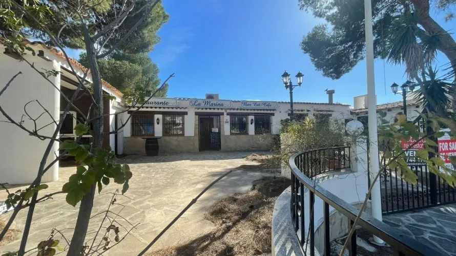 Propiedad comercial de 335m² en Alicante, Spain No. 3253 № 7