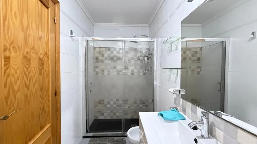 Apartamento de 2 dormitorios en Torrevieja, Spain No. 3343 № 10